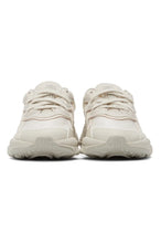 Load image into Gallery viewer, adidas Ozweego - Beige
